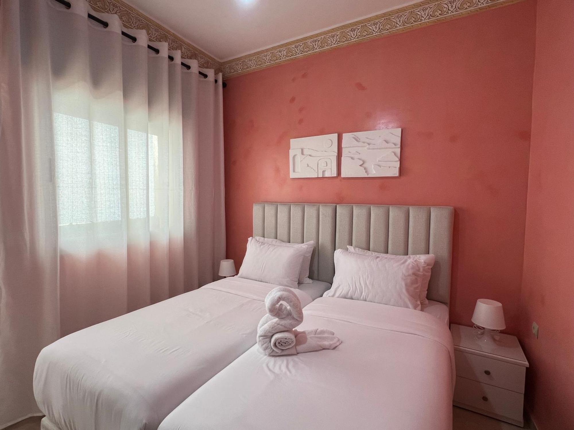 Apartment Centre With Balcony N20 Tangier